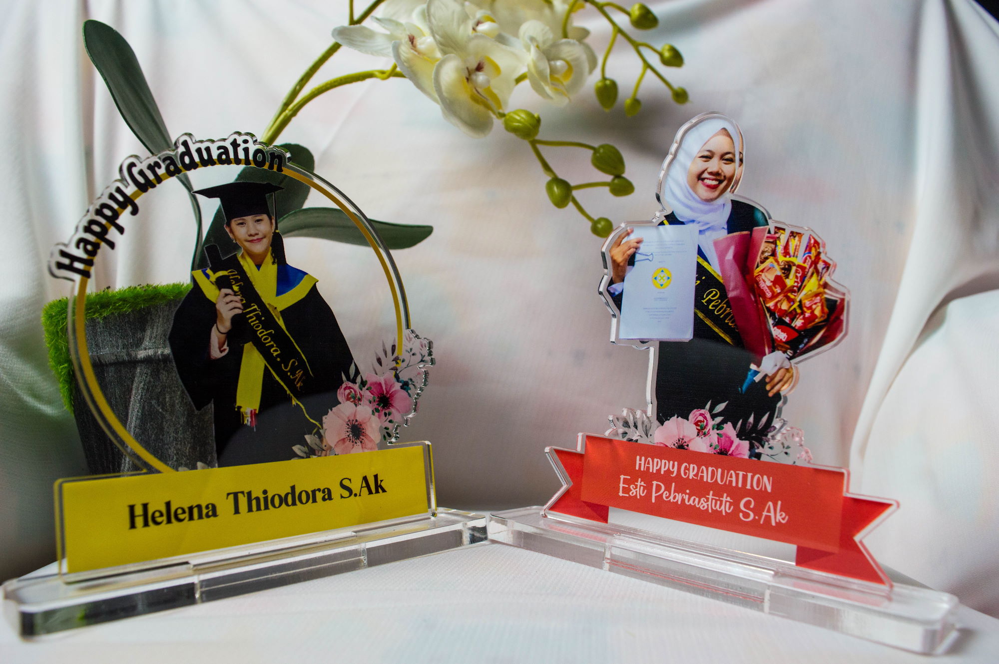 Plakat Akrilik Ketebalan 3mm detail